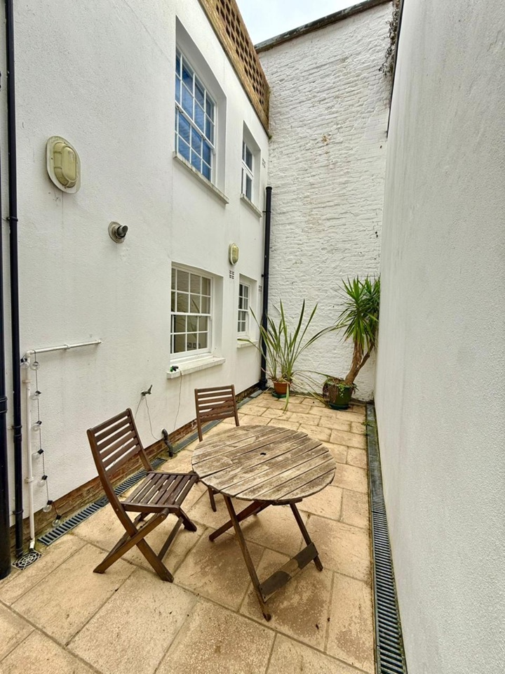 1 Bed Flat, Balcombe Street, NW1, N1 7GU