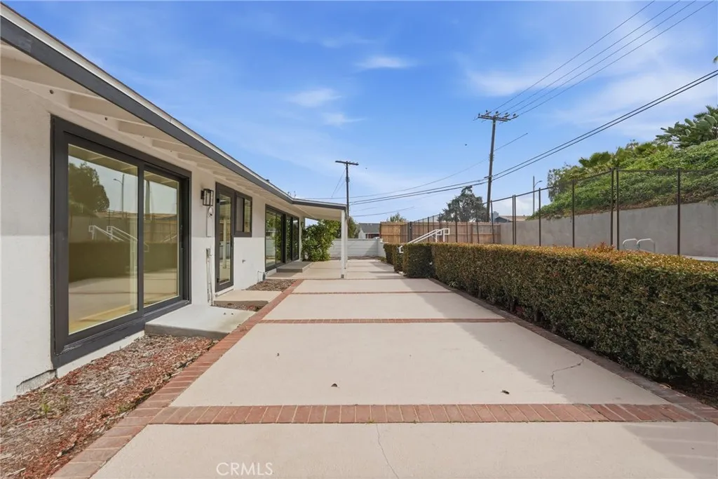 Additional image 15 of 5005 Willow Wood Rd, Rolling Hills Estates, CA 90274