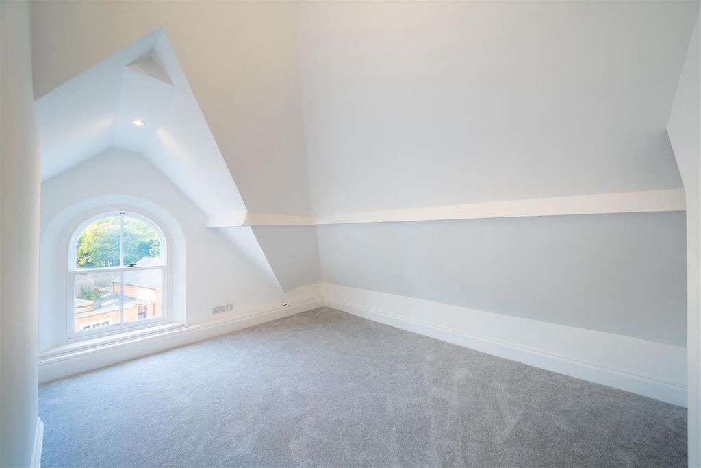 Additional image 26 of 7 bed link detached house for saleLenton Road, The Park NG7