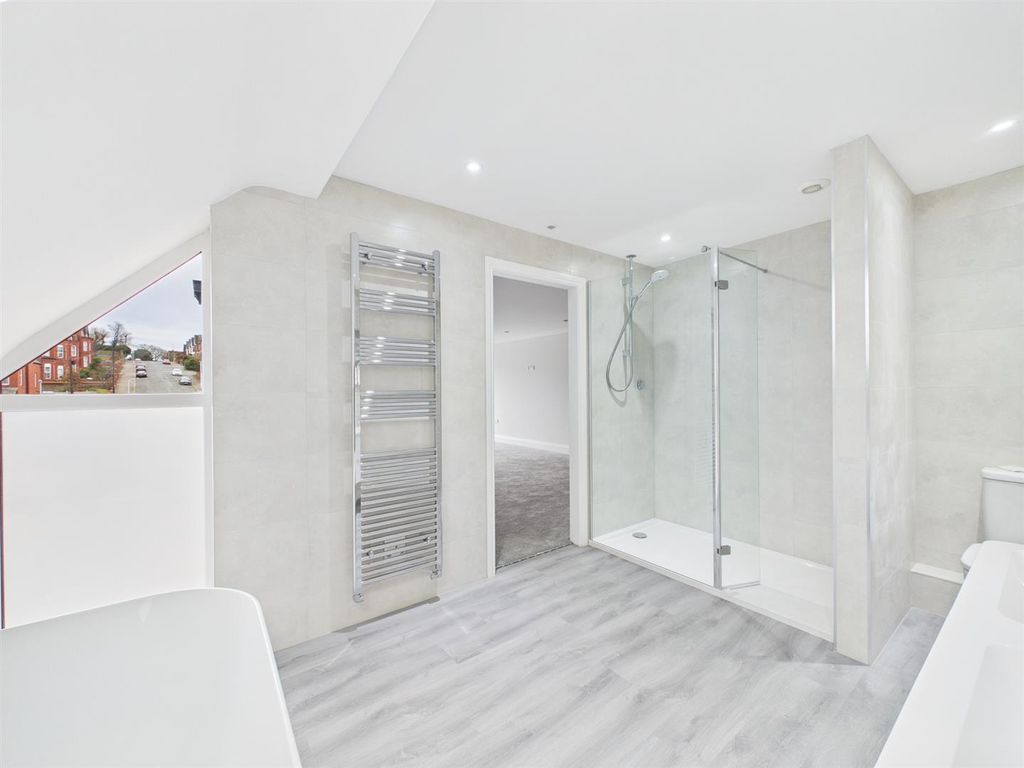 Additional image 20 of 2 bed flat for saleVictoria Road, Wallasey CH45