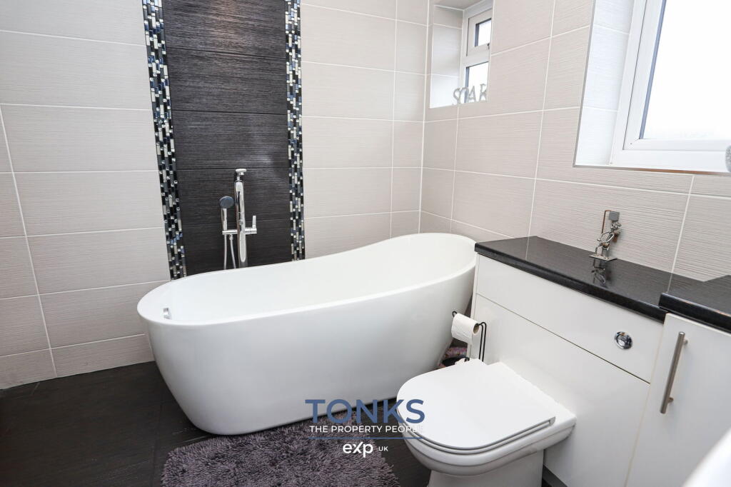 Additional image 21 of Carol Crescent, Halesowen, B63 3RP