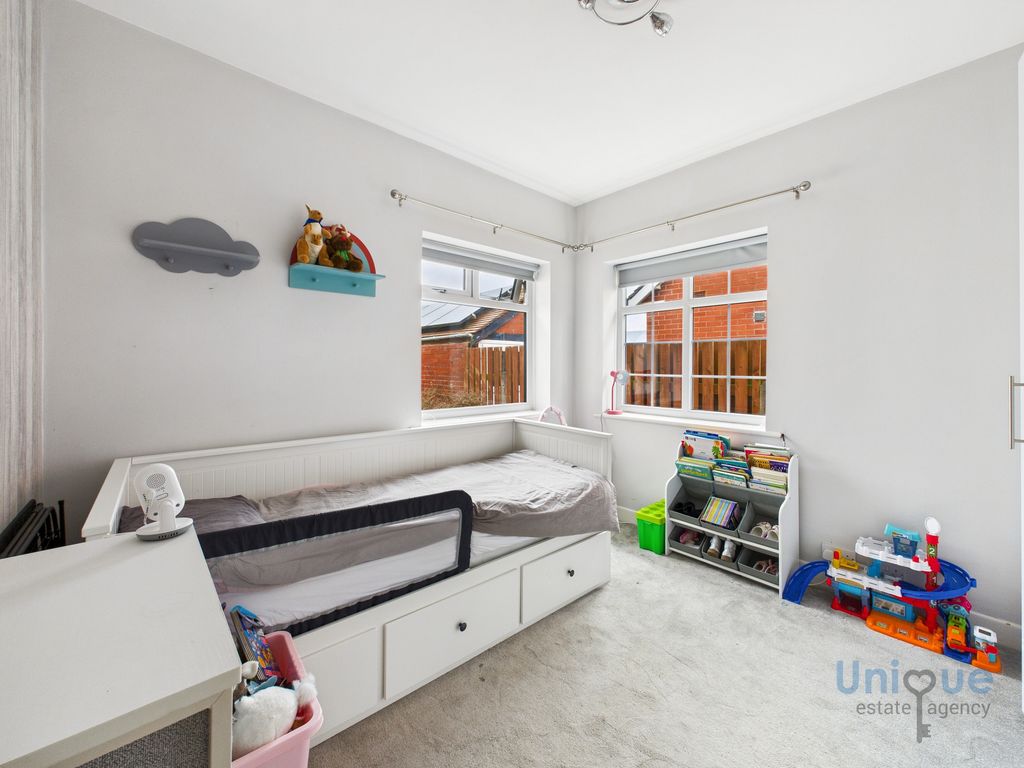 Additional image 11 of 3 bed flat for saleBlackpool Road, Poulton-Le-Fylde FY6