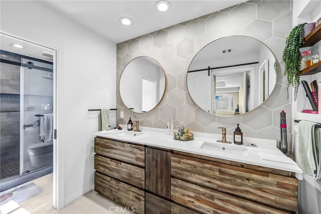 Additional image 17 of 1849 10th Ave Unit E, Monrovia, CA 91016