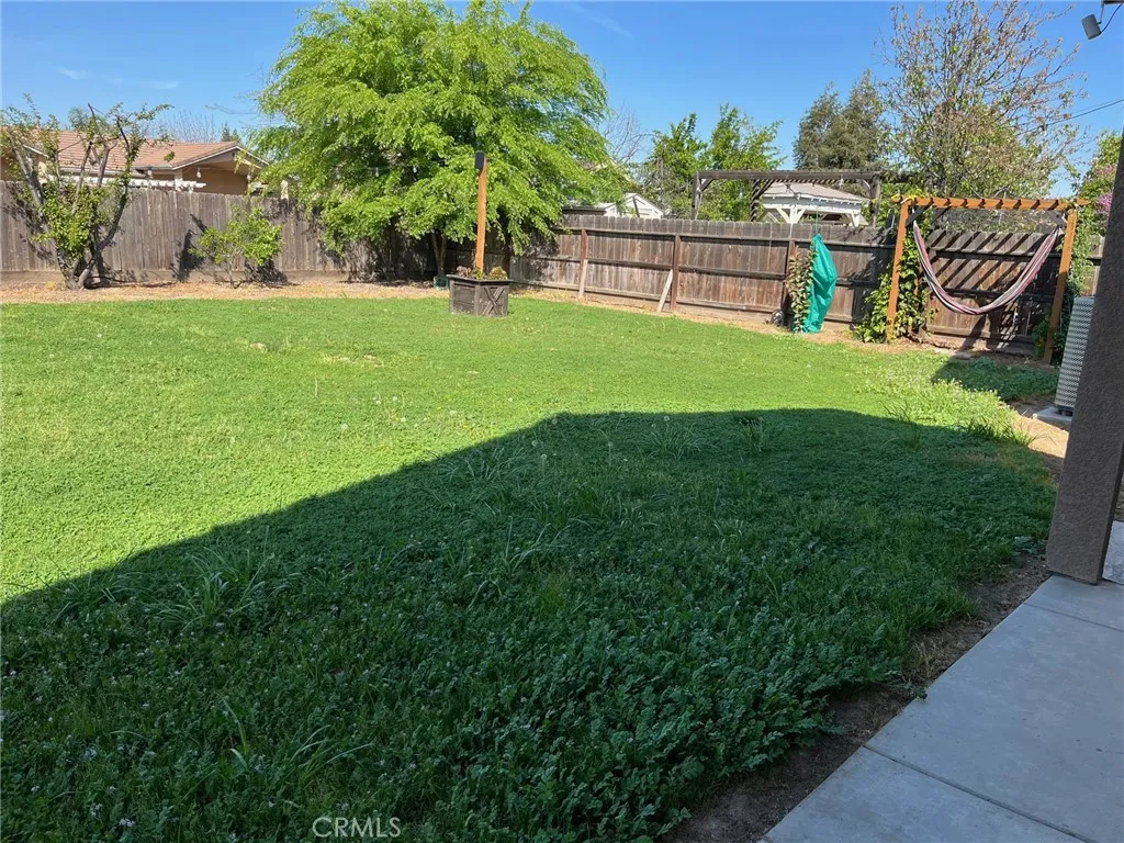 Additional image 10 of 2403 N Crowe St, Visalia, CA 93291