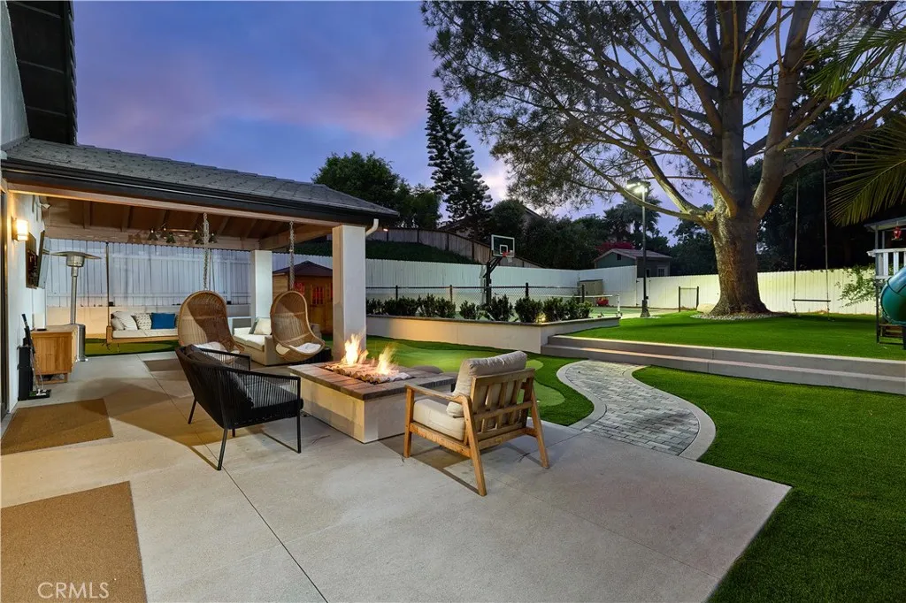 Additional image 2 of 2140 Mountain Vista Dr, Encinitas, CA 92024