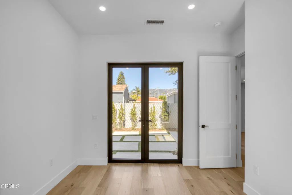 Additional image 43 of 611 W Claremont Street, Pasadena, CA