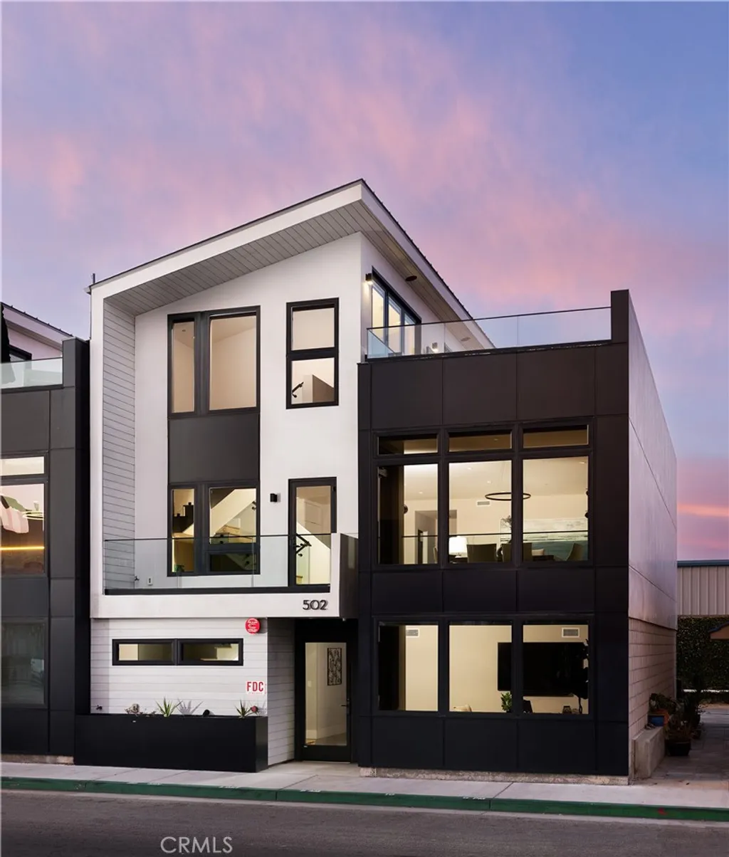 Additional image 2 of 502 W Balboa Blvd, Newport Beach, CA 92661