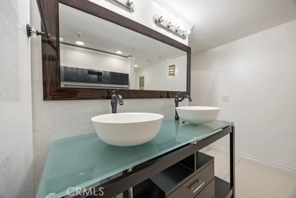 Additional image 23 of 20 Sea Island Drive, Newport Beach, CA 92660