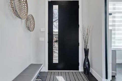 Additional image 8 of 10 Lissington Drive SW, Calgary, AB, T3E 5E1