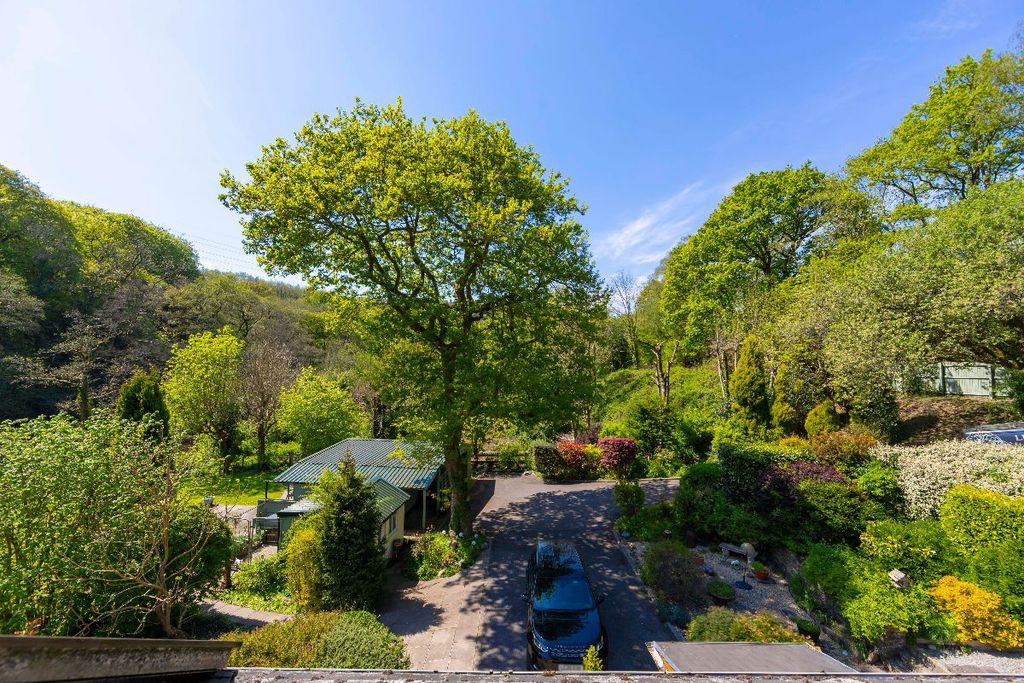 Additional image 6 of 4 bed detached house for saleEdwardsville, Treharris CF46