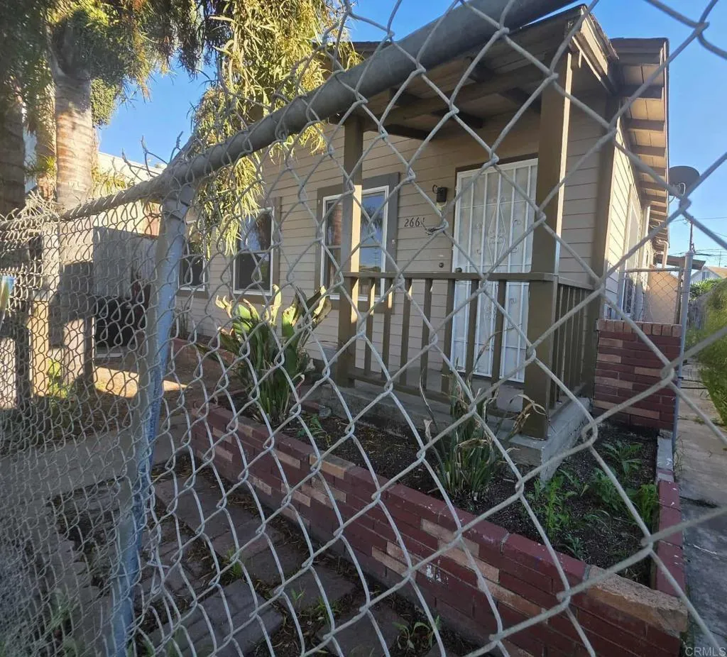 2661 Commercial Street, San Diego, CA 92113