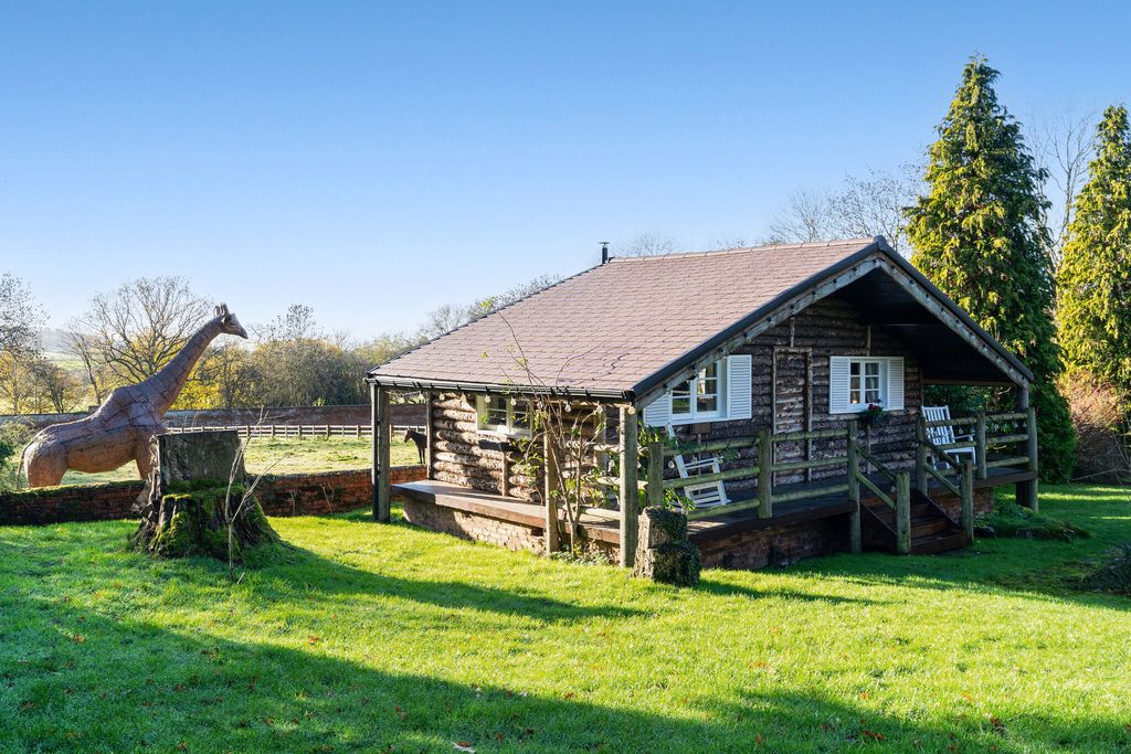 Additional image 19 of 6 bed detached house for saleHenley Road, Ullenhall B95