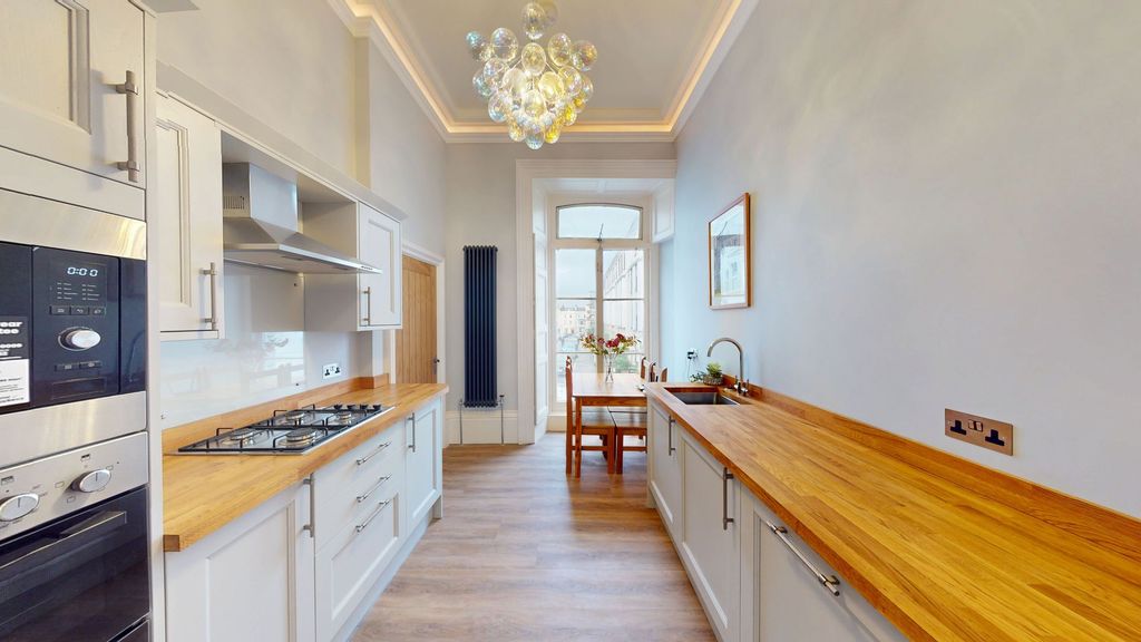 Additional image 3 of 2 bed flat for saleThe Esplanade, The Hoe PL1
