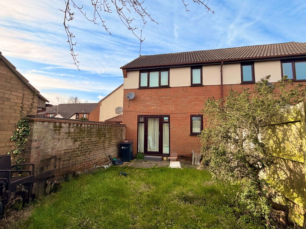 1 bed flat for saleWoodpecker Way, East Hunsbury NN4
