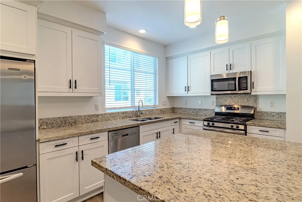 Additional image 30 of 646 Savi Unit 103, Corona, CA 92878