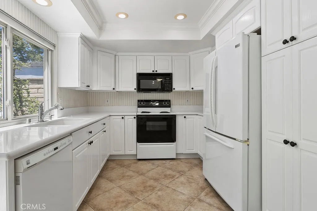 Additional image 6 of 3712 S Sea Breeze, Santa Ana, CA 92704