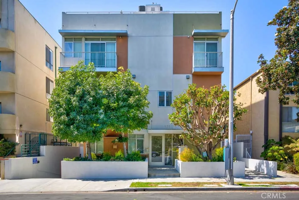 Additional image 38 of 1737 Colby Ave Unit 201, Los Angeles, CA 90025