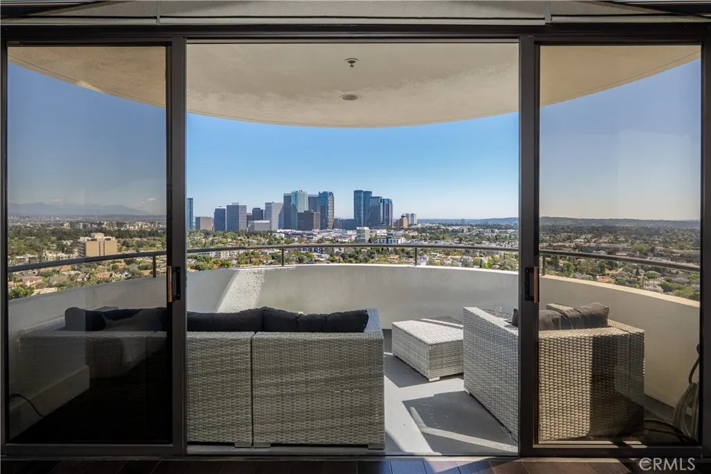 Additional image 19 of 10560 Wilshire Boulevard Unit 1706, Los Angeles, CA 90024