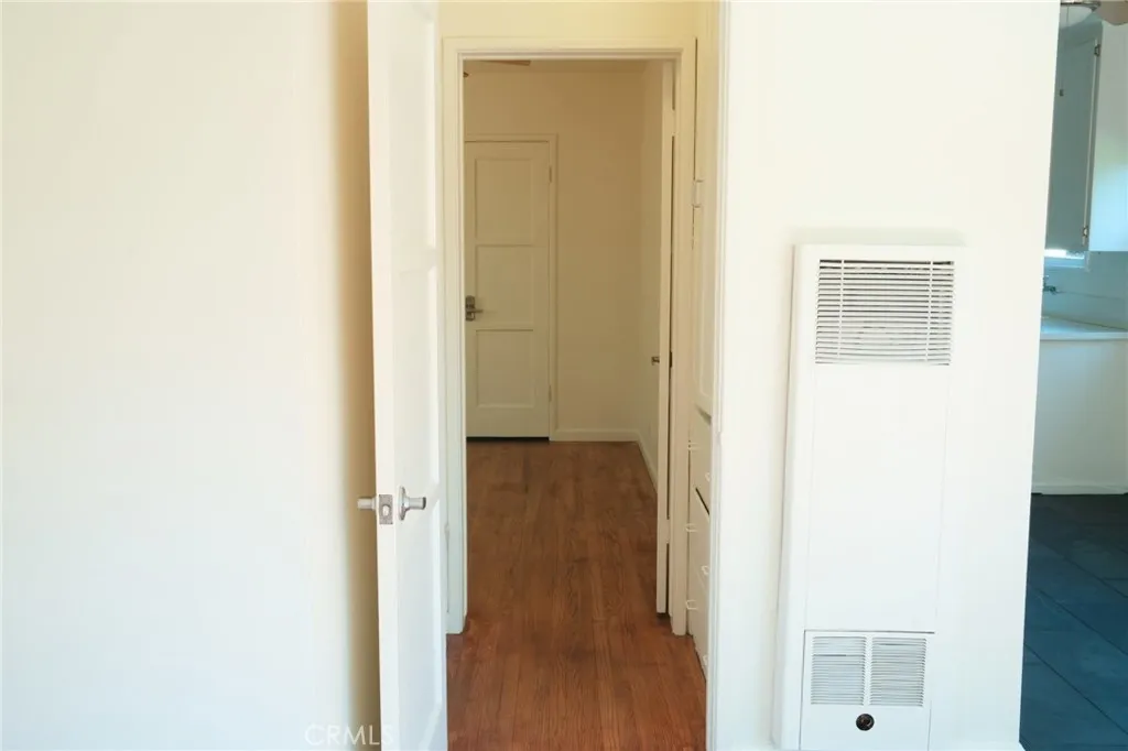 Additional image 12 of 425 Venice Way, Venice, CA 90291