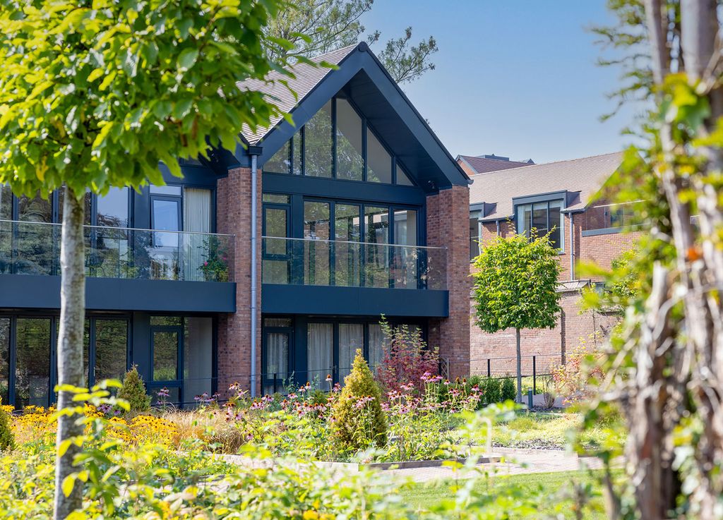 Additional image 26 of 3 bed flat for saleAlfred Place, Blossomfield Road, Solihull B91