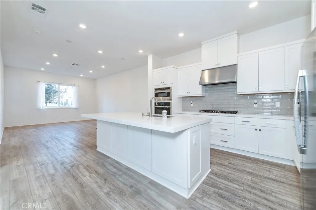 Additional image 51 of 107 Zawn, Irvine, CA 92618