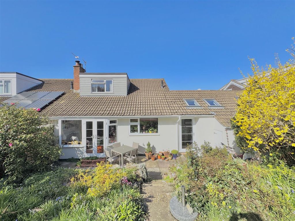 Additional image 36 of 4 bed property for saleSpacious & Airy Dormer Bungalow, Birch Avenue, Clevedon BS21