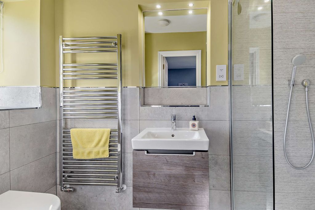 Additional image 17 of 5 bed detached house for saleVawser Crescent, Peterborough PE3