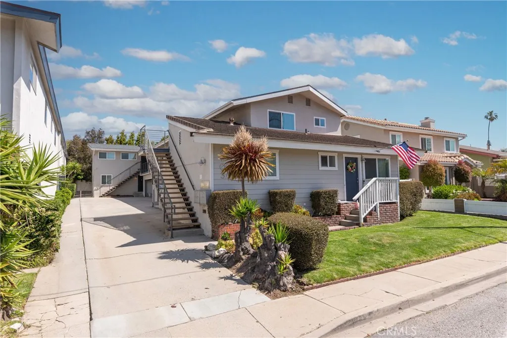 Additional image 3 of 2703 Curtis Avenue Unit 3, Redondo Beach, CA 90278