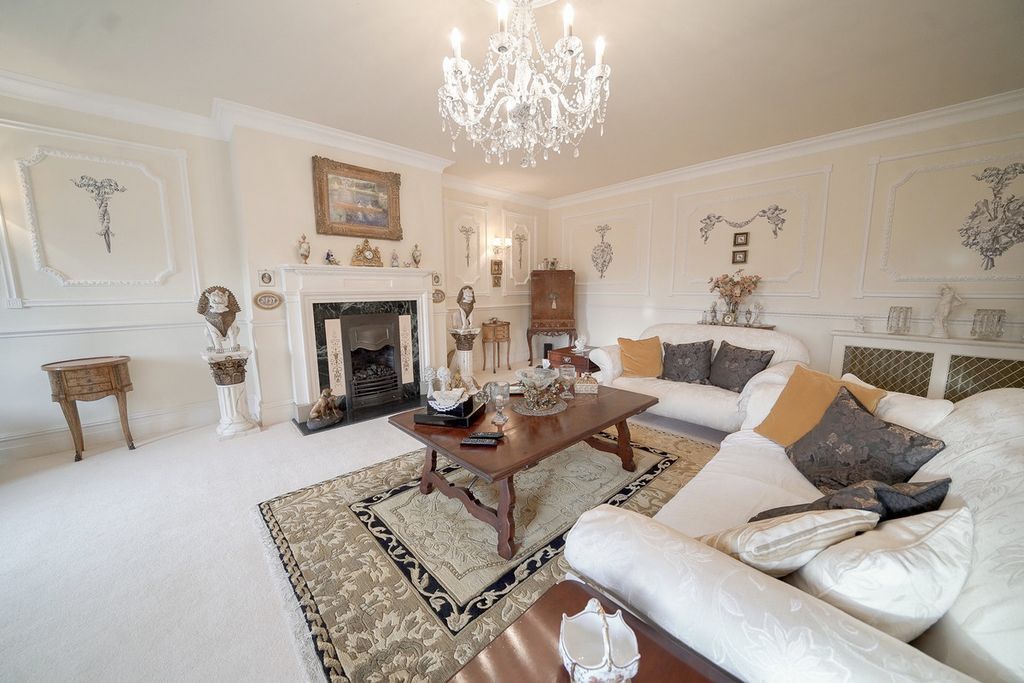 Additional image 3 of 3 bed flat for saleGrange Road, Stoke-On-Trent ST8