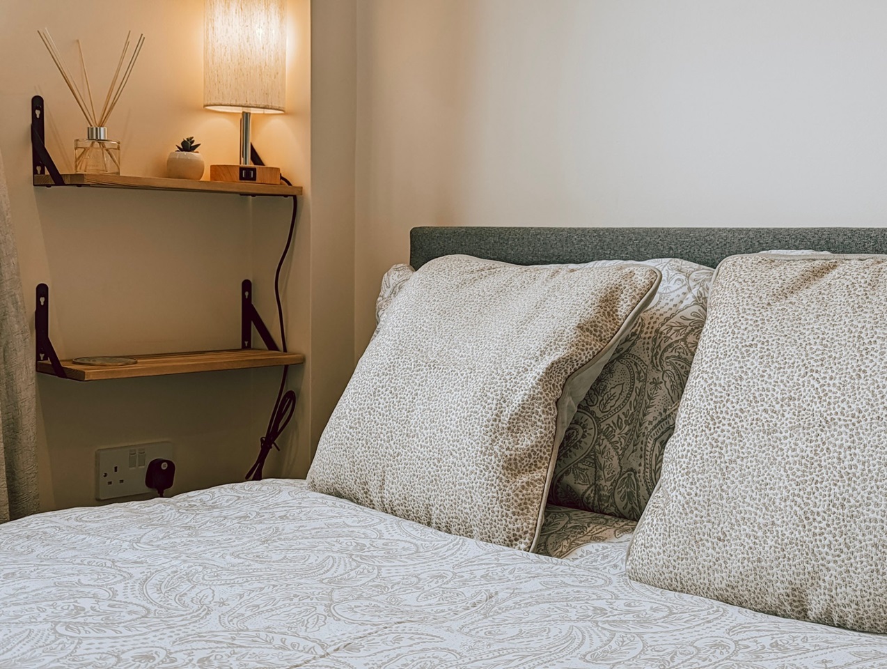 Additional image 5 of 2 Bed Flat, Springwell Court, EC1V, N1 7GU