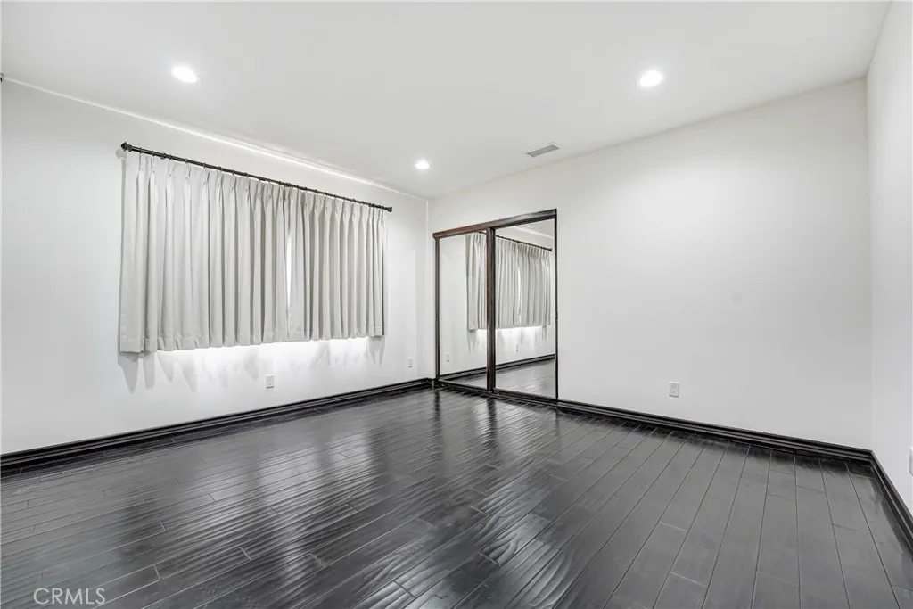 Additional image 13 of 4529 Don Pio Dr, Woodland Hills, CA 91364