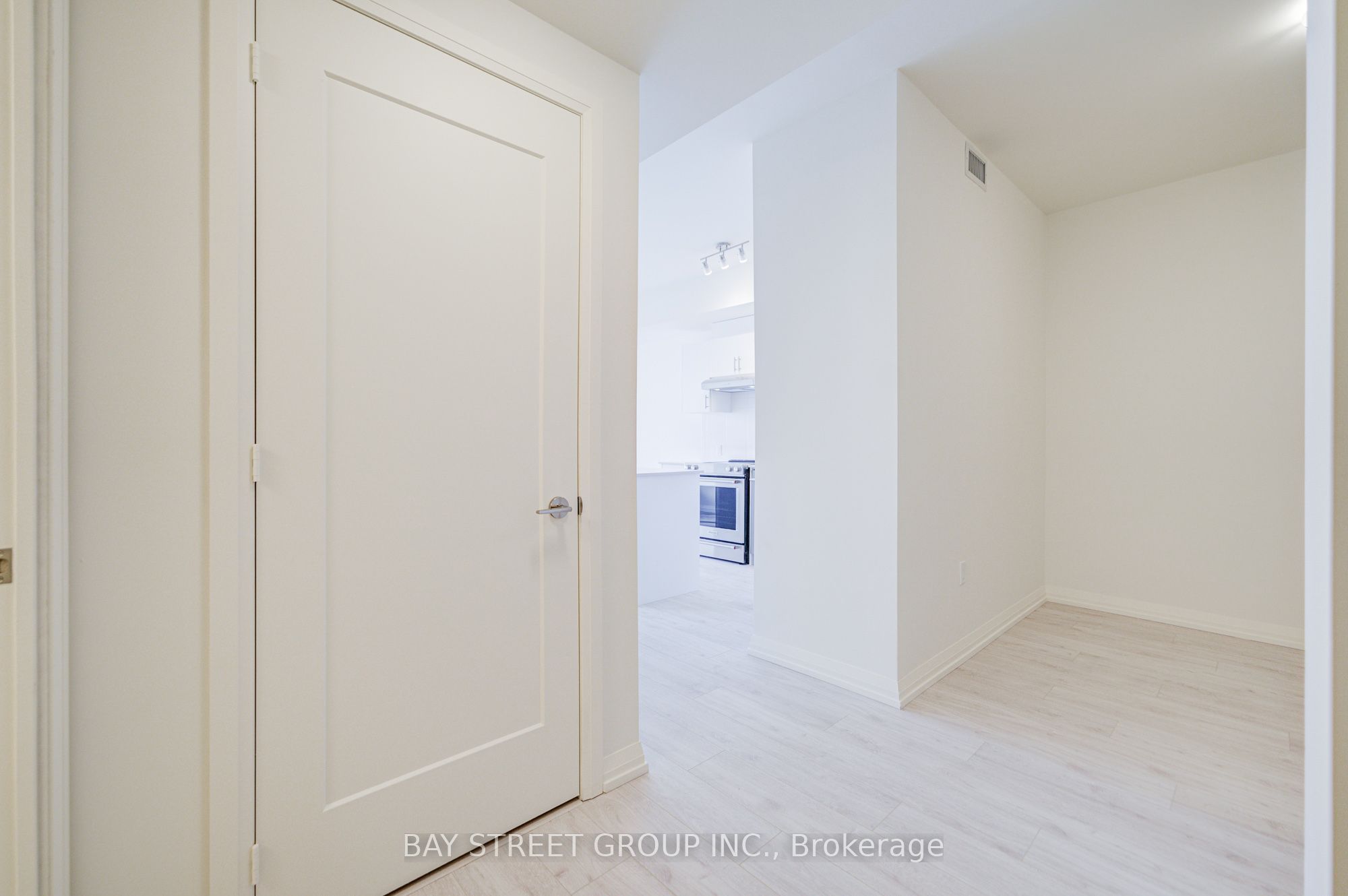 Additional image 5 of 1712-27 Korda Gate, Vaughan, ON, L4K 0P6