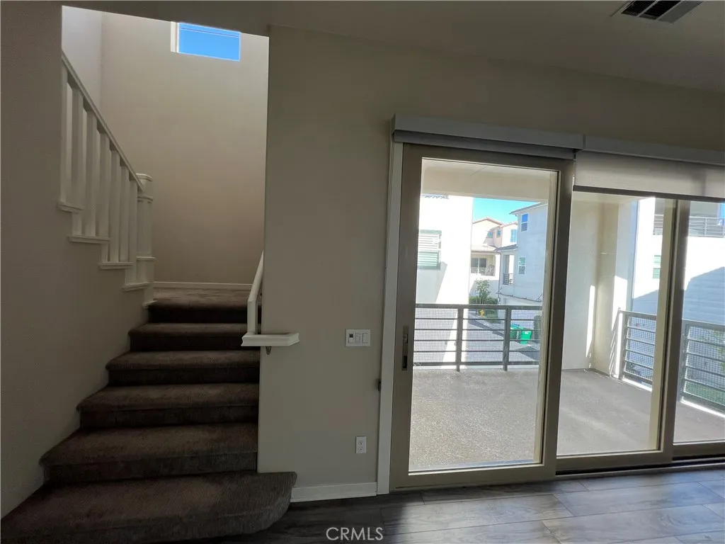 Additional image 29 of 110 Sculpture, Irvine, CA 92618