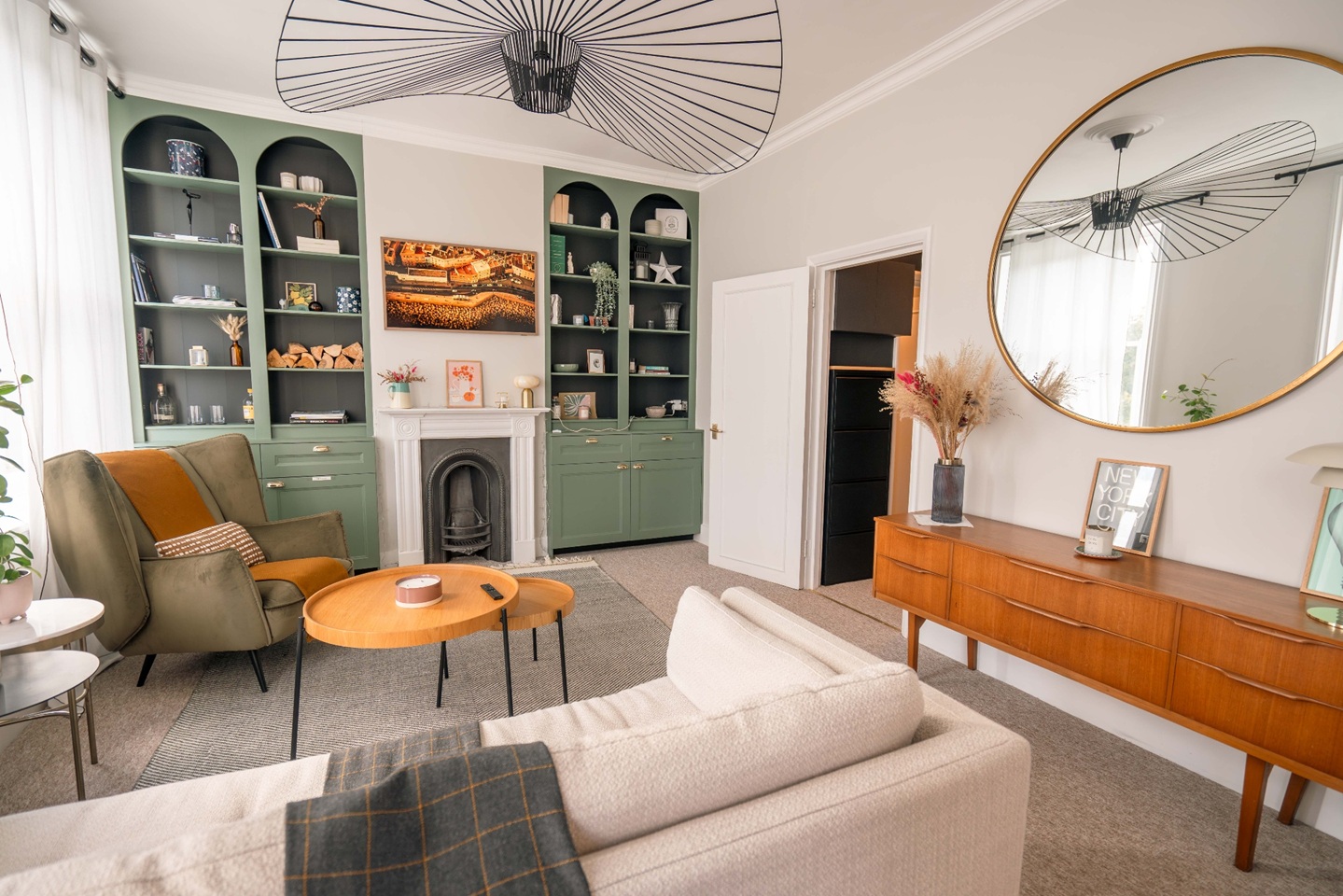 2 Bed Flat, Queens Gate Gardens, SW7, N1 7GU