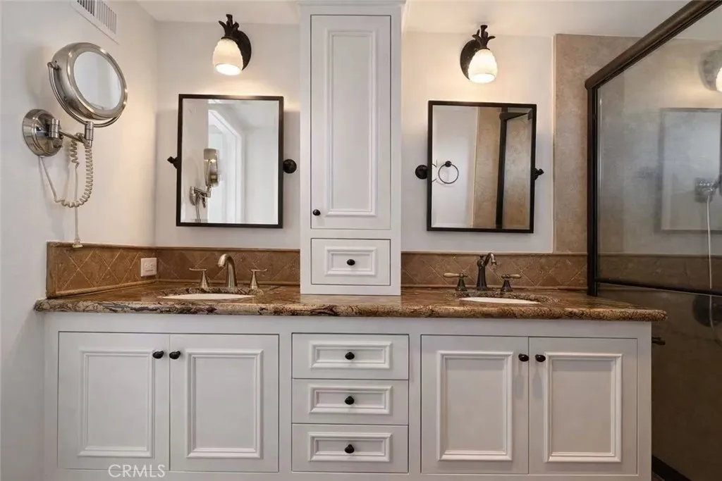 Additional image 11 of 4 Tory, Irvine, CA 92620