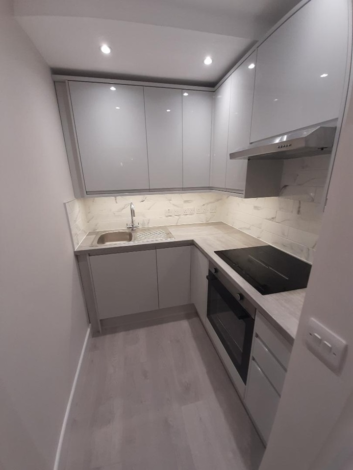 Additional image 18 of Studio Flat, London, SW1V, N1 7GU