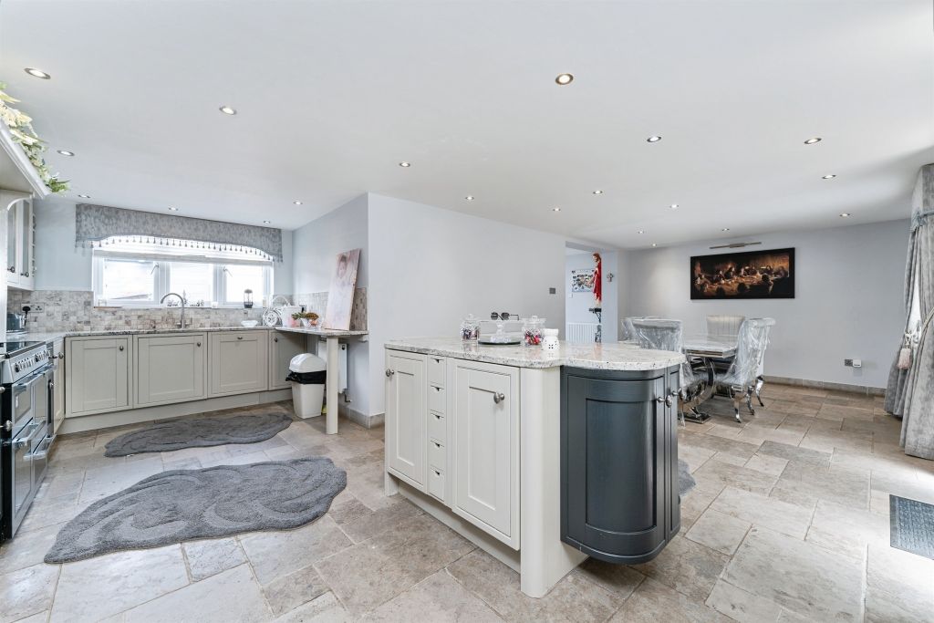 Additional image 6 of 3 bed detached house for salePalmers Road, Peterborough PE1