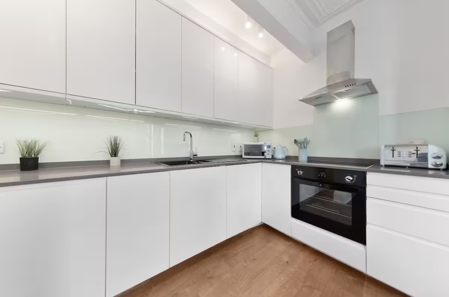 Additional image 23 of 4 Bed Flat, Brook Drive, SE11, N1 7GU