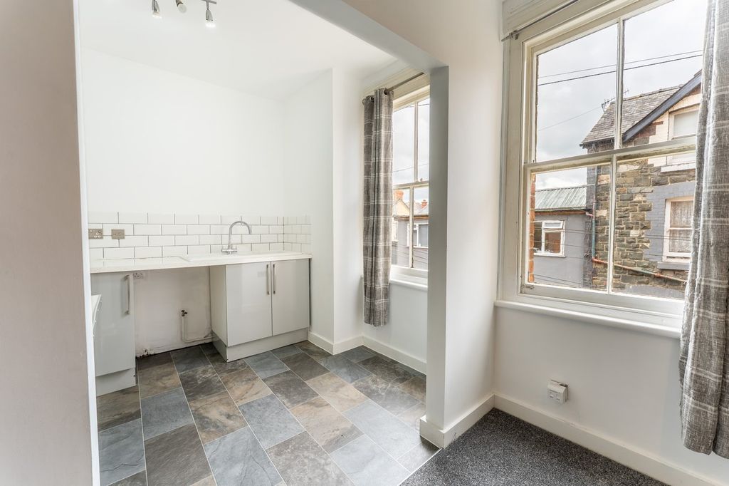 Additional image 5 of 1 bed flat for saleTemple Street, Llandrindod Wells LD1