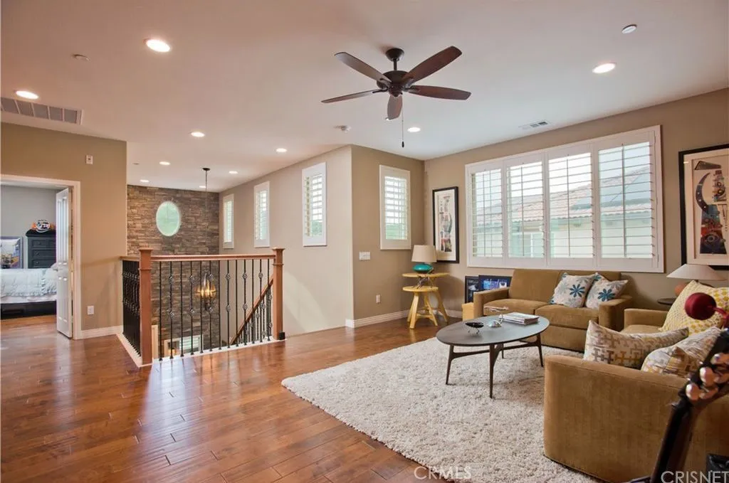 Additional image 29 of 28934 N West Hills Drive, Valencia, CA 91354