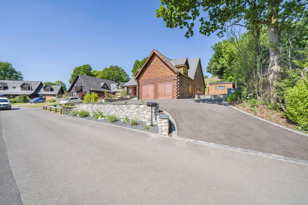 Additional image 44 of 5 bed detached house for saleOakmead Road, Llanharan, Pontyclun CF72