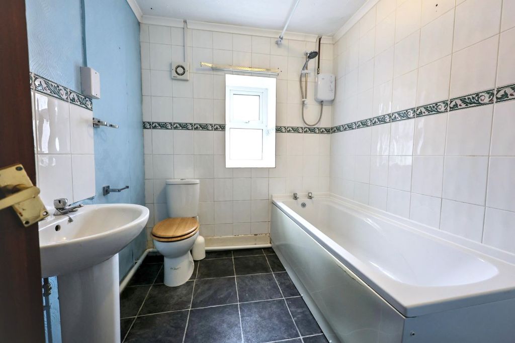 Additional image 9 of 3 bed flat for sale47 Free Street, Brecon, Powys LD3