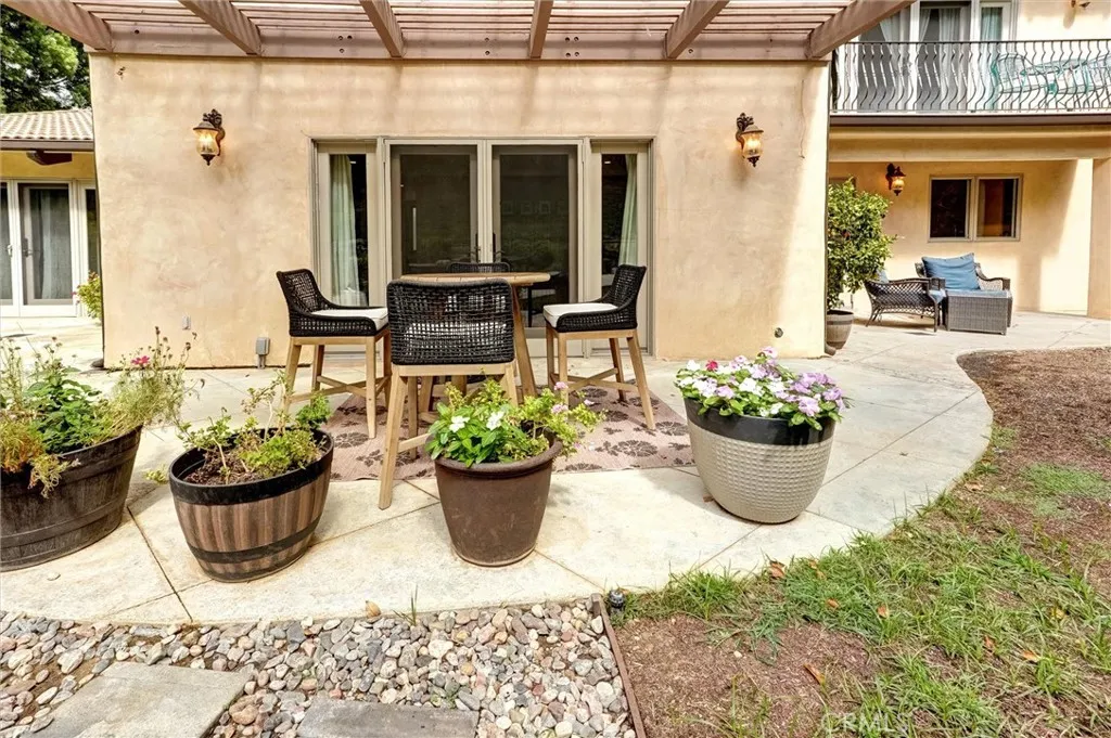 Additional image 128 of 4751 Topeka Drive, Tarzana, CA 91356