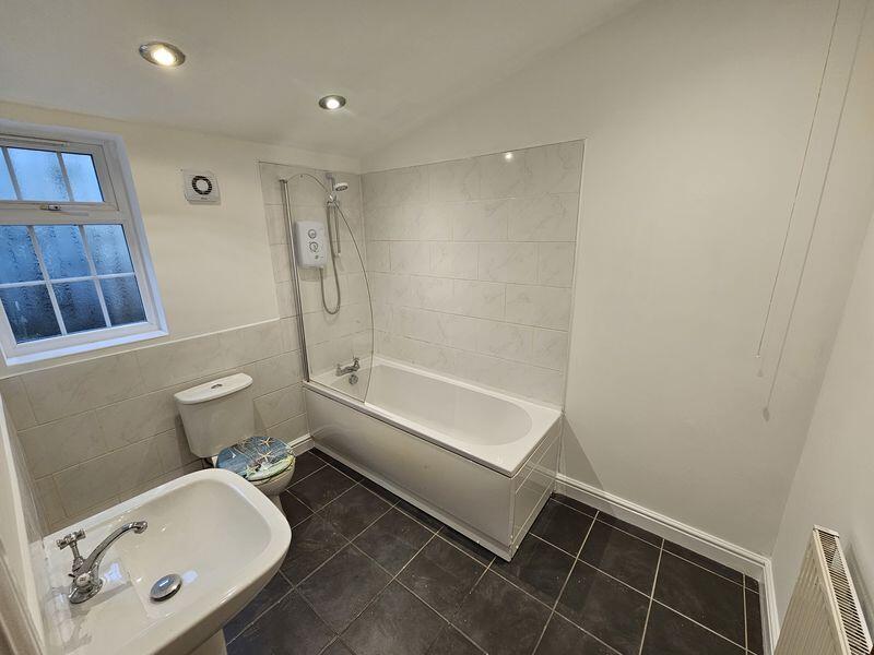 Additional image 4 of Tessall Lane, Northfield