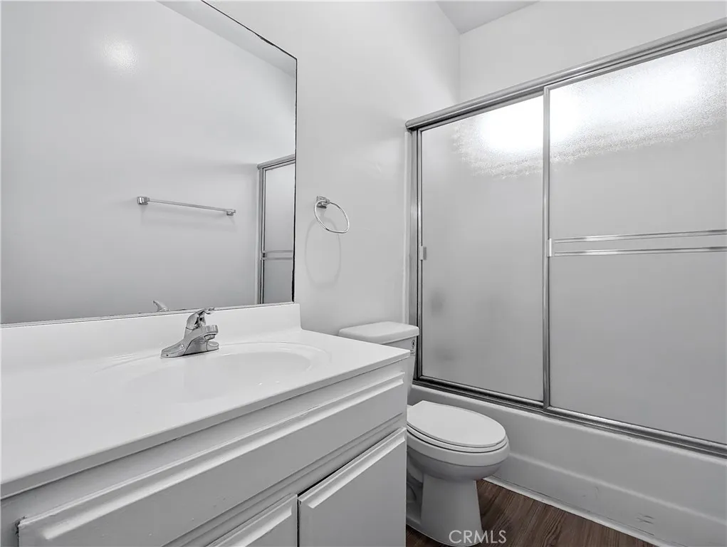 Additional image 21 of 17312 Chatsworth Street Unit B, Granada Hills, CA 91344