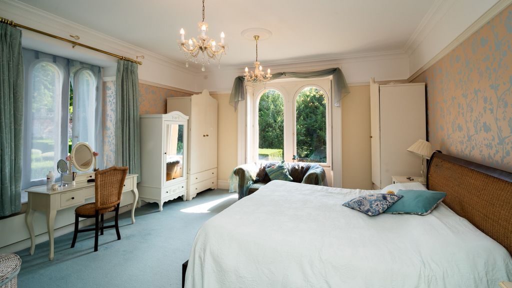 Additional image 9 of 4 bed flat for saleGrange Road Biddulph Stoke-On-Trent, Staffordshire ST8