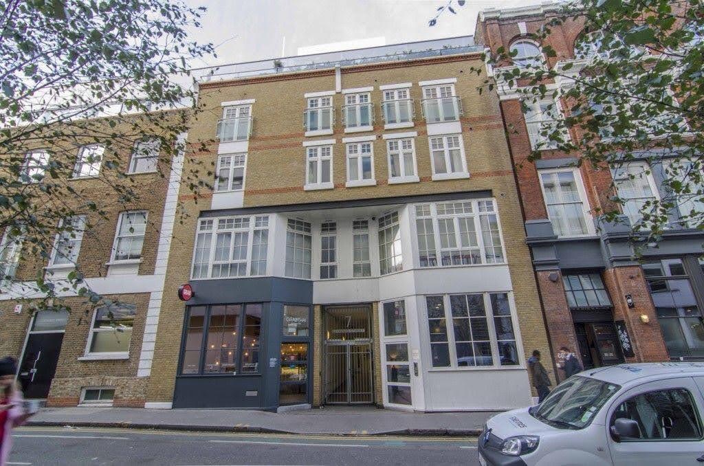 1 Bed Flat, Leonard St, EC2A, N1 7GU