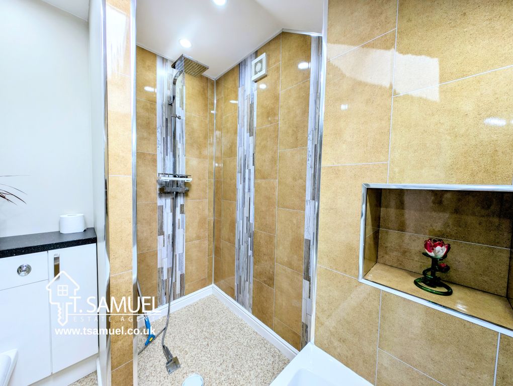 Additional image 42 of 5 bed detached house for saleGolwg Y Mynydd, Llanwonno Road, Mountain Ash CF45