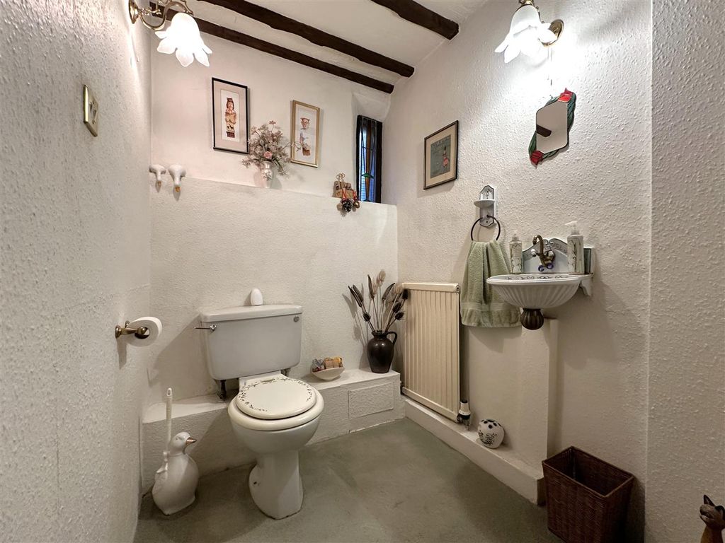 Additional image 7 of 3 bed link detached house for saleOld Church Barn, Top Street, Elston, Newark NG23