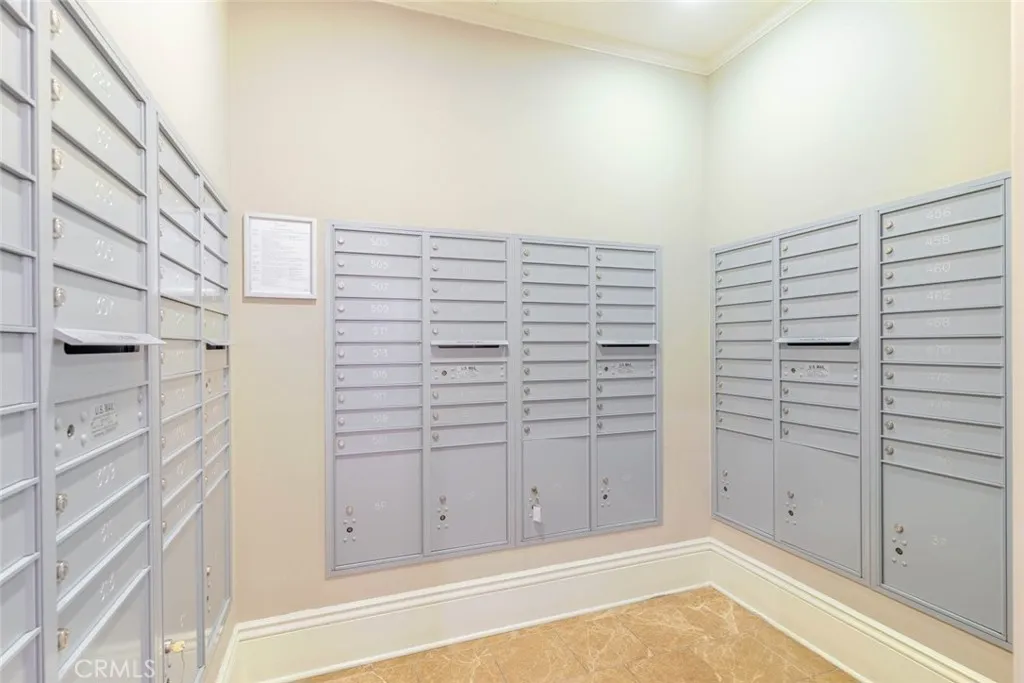 Additional image 8 of 352 Caruso Avenue, Glendale, CA 91210